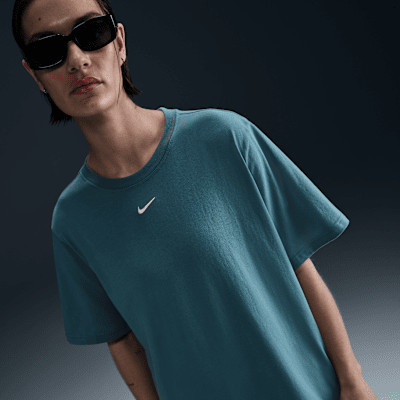 Sustainable MaterialsNike Sportswear EssentialWomen's T-Shirt | Nike (US)