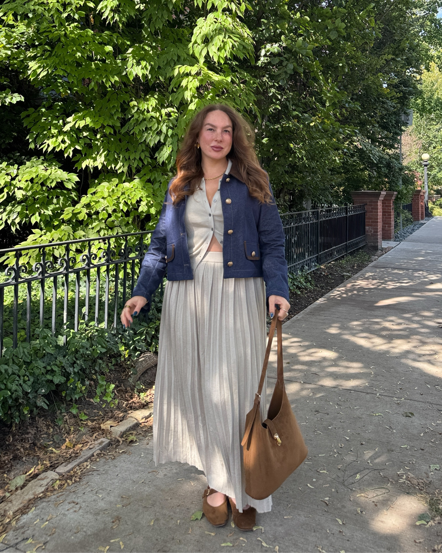 Size XL skirt, large top, XL jacket. Purse is Joe fresh 

#LTKcanada #LTKcurves #LTKmidsize