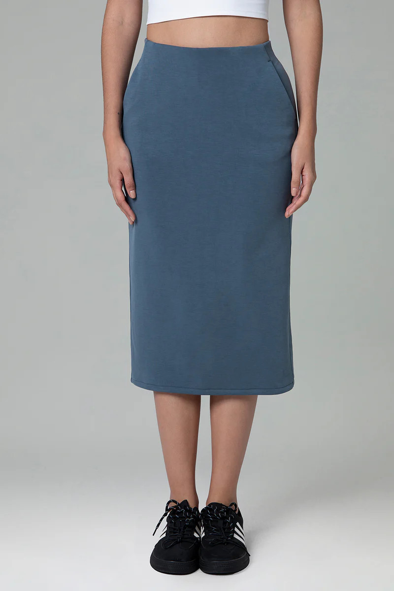 Modal Streamline Midi Skirt w/ Pockets | Colorfulkoala