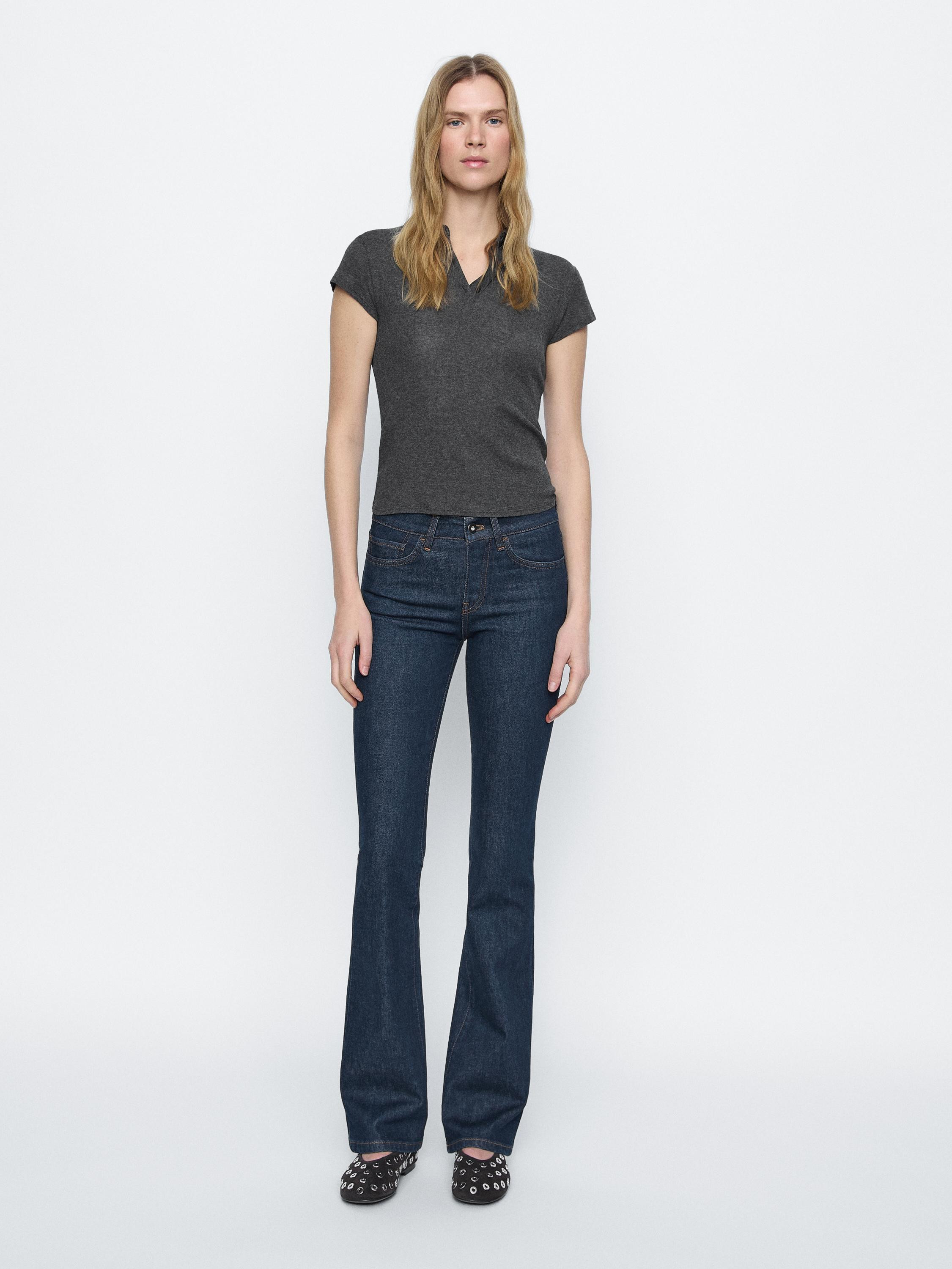 Cotton blend low-rise boot-cut jeans | Massimo Dutti US
