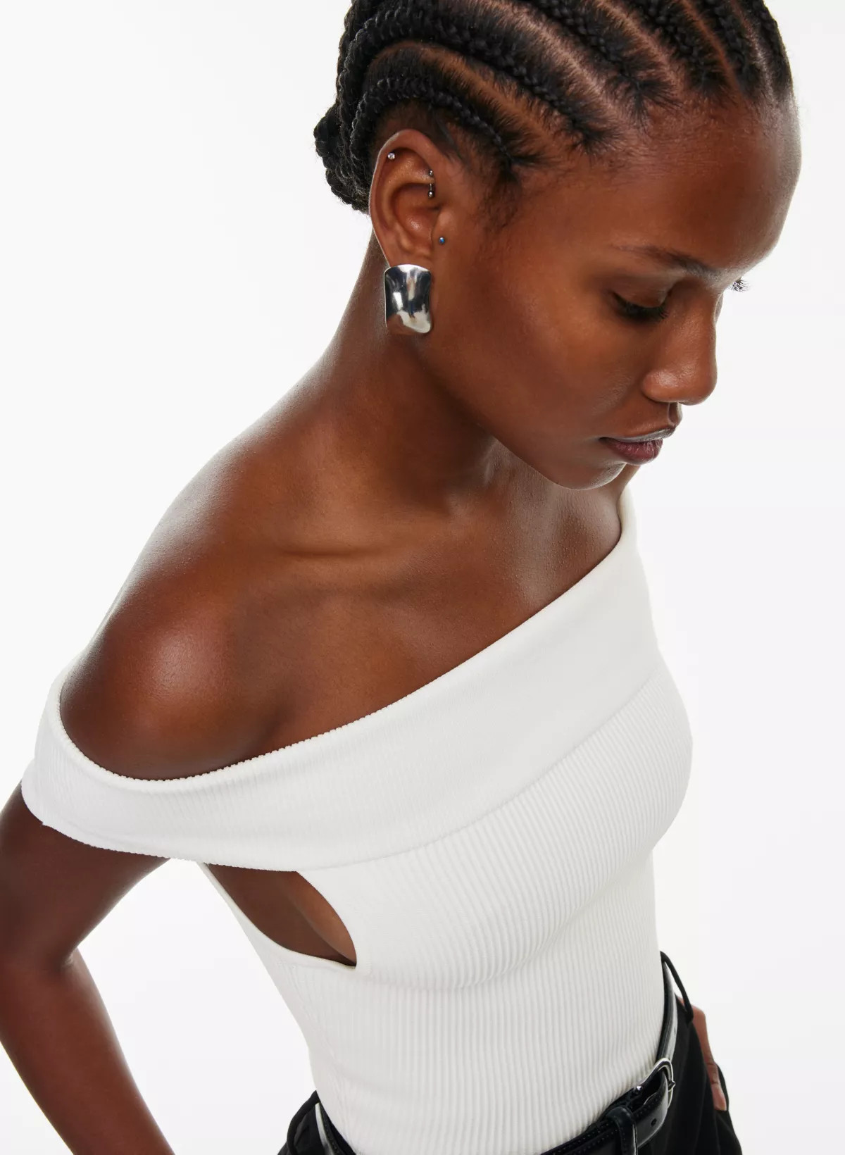 SCULPT KNIT OFF-SHOULDER TOP | Aritzia