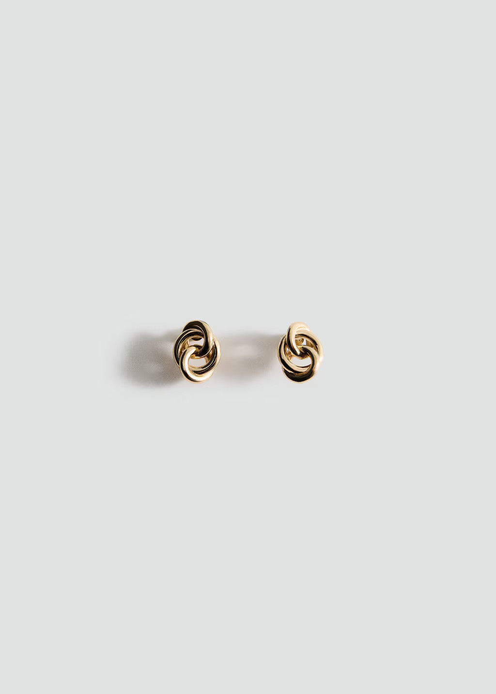 Intertwined hoop earrings gold - Woman - One size - MANGO | Mango (US/MX/AU)