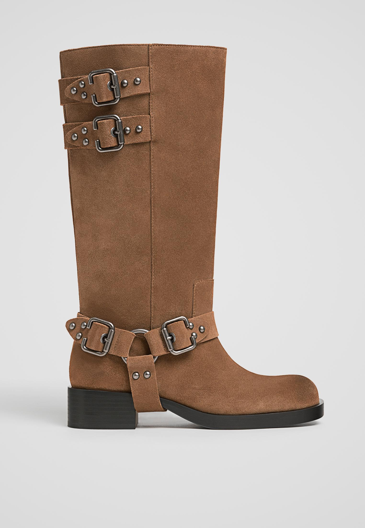 Flat leather biker boots with buckles - Women's fashion | Stradivarius United Kingdom | Stradivarius (UK)
