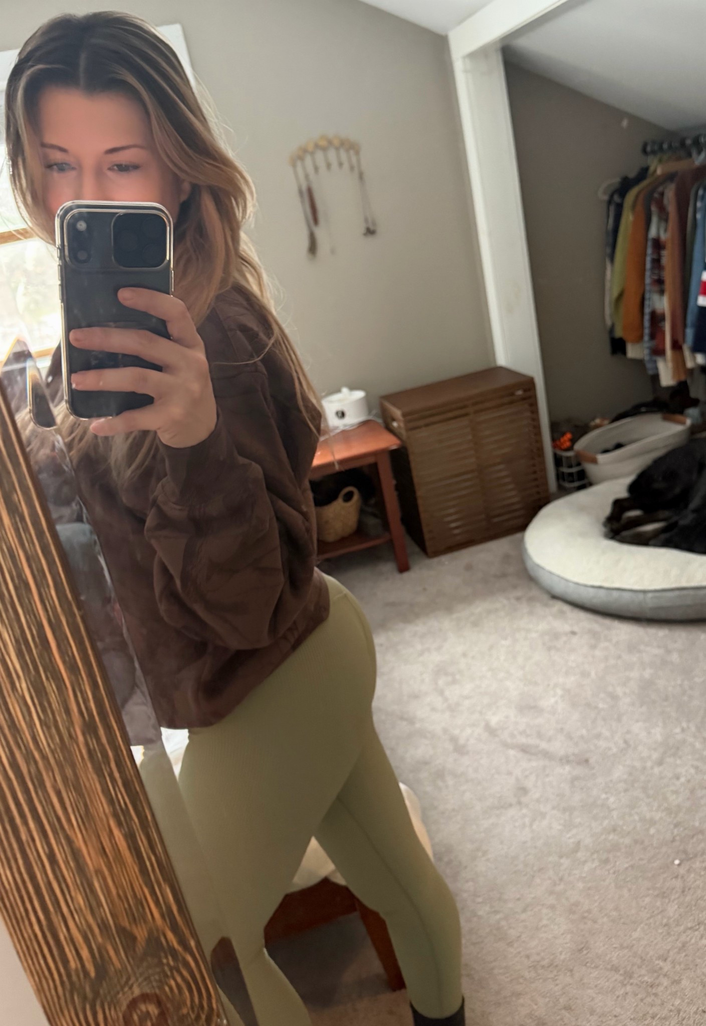 Can’t link the brown camo dairy boy crewneck but the athleta ribbed leggings are only available in black right now I’m sorrrry

#LTKPetite #LTKmomlife #LTKActive