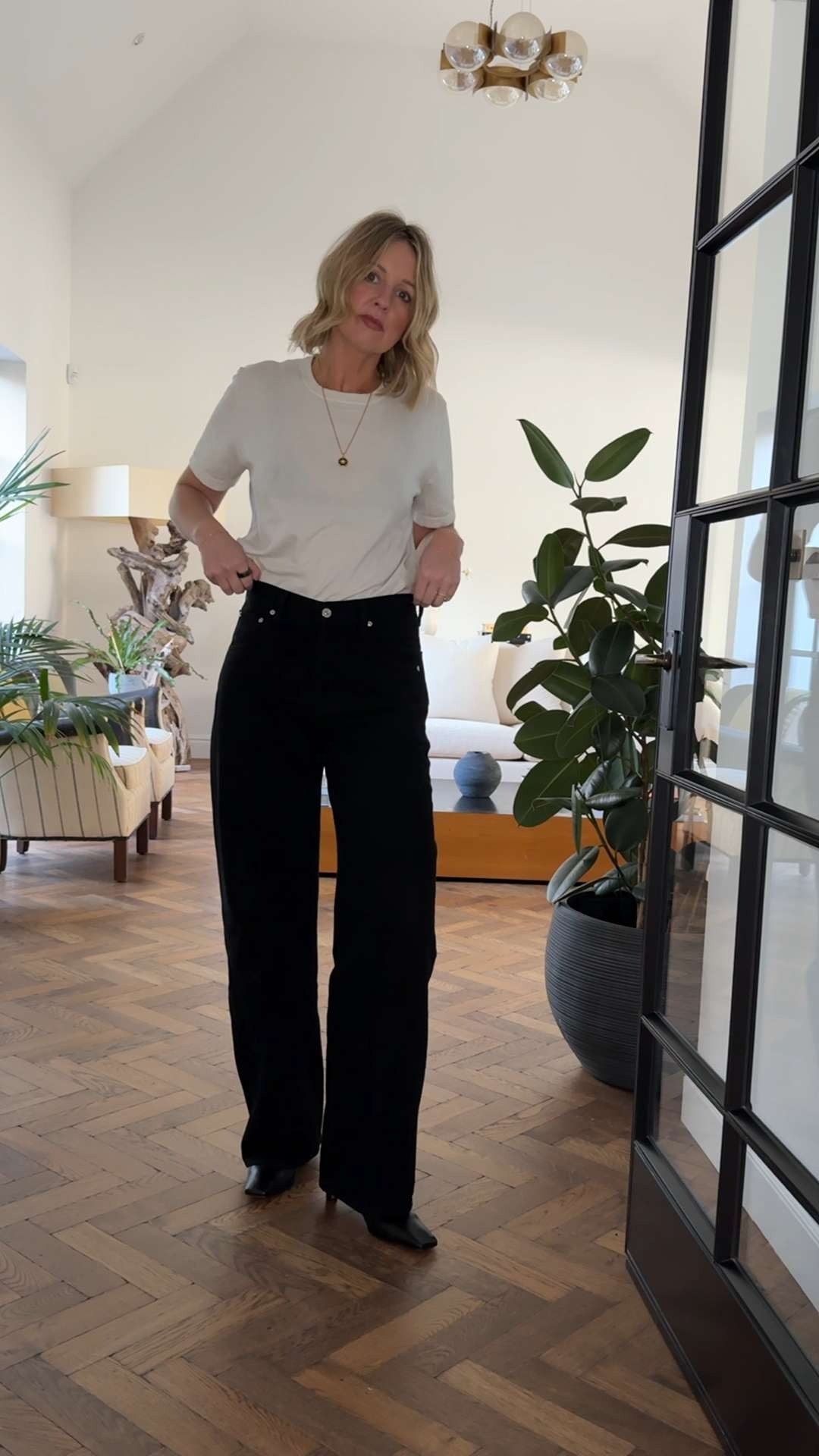 The Ayla Baggy Jeans | Citizens Of Humanity | Black Jeans | Baggy Jeans | Denim  

 #LTKuk #LTKdatenight #LTKjeans