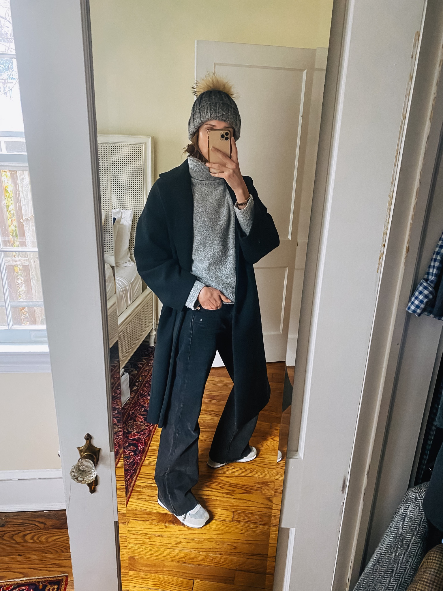 The perfect cashmere fur pom hat makes for a great holiday gift! 

#LTKGiftGuide #LTKsalealert #LTKSeasonal