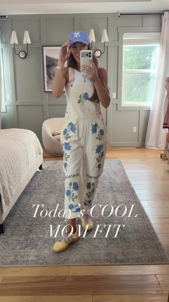 THESE OVERALLS! Ladies I can not get over how cute these are!! 🪻

#LTKTrend #LTKIt #LTKDaily #LTKLooks #AmazonOutfits #AmazonDeals #FashionFinds #StyleOnABudget #ChicOnABudget #SimpleStyle #MomLifeStyle #OnTrendStyle #NeutralStyle #EasyOutfits #CapsuleWardrobe #WeekendOutfit #VacationStyle #RealLifeStyle