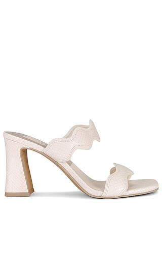 Ilva Sandal in Cream | Revolve Clothing (Global)