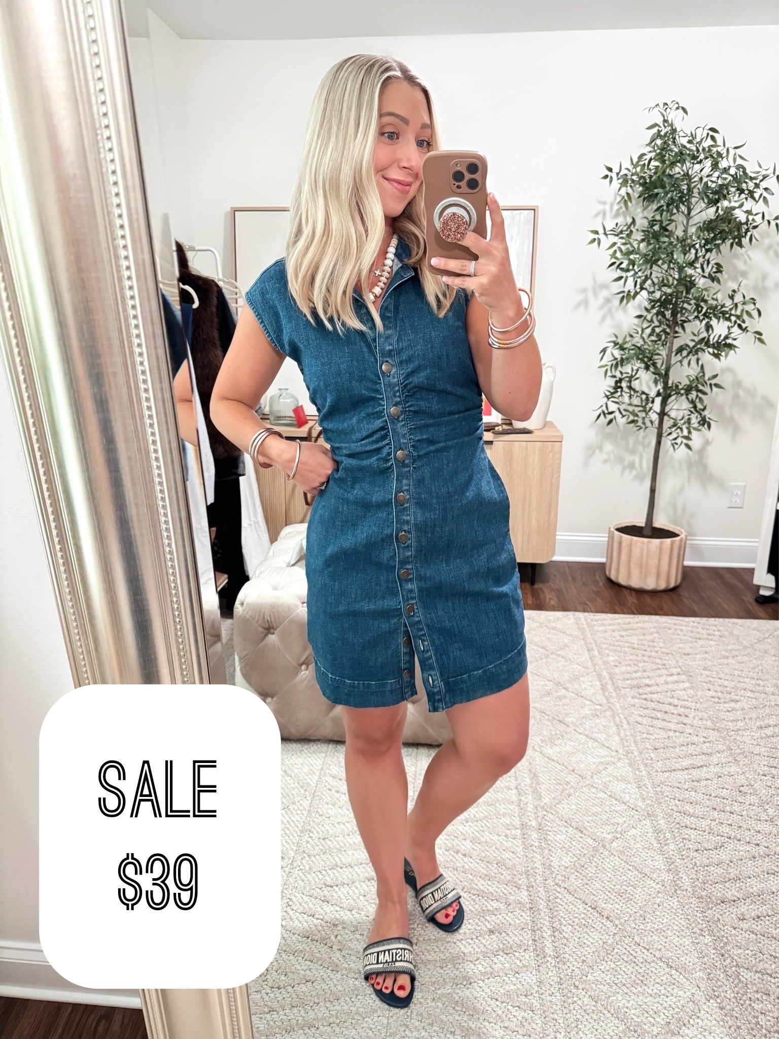 The cutest denim dress that looks like Veronica beard! Size small regular (TTS)—very stretchy! Currently on sale for $39! 

Loft, denim dresses

#LTKmomlife #LTKootd #LTKSeasonal