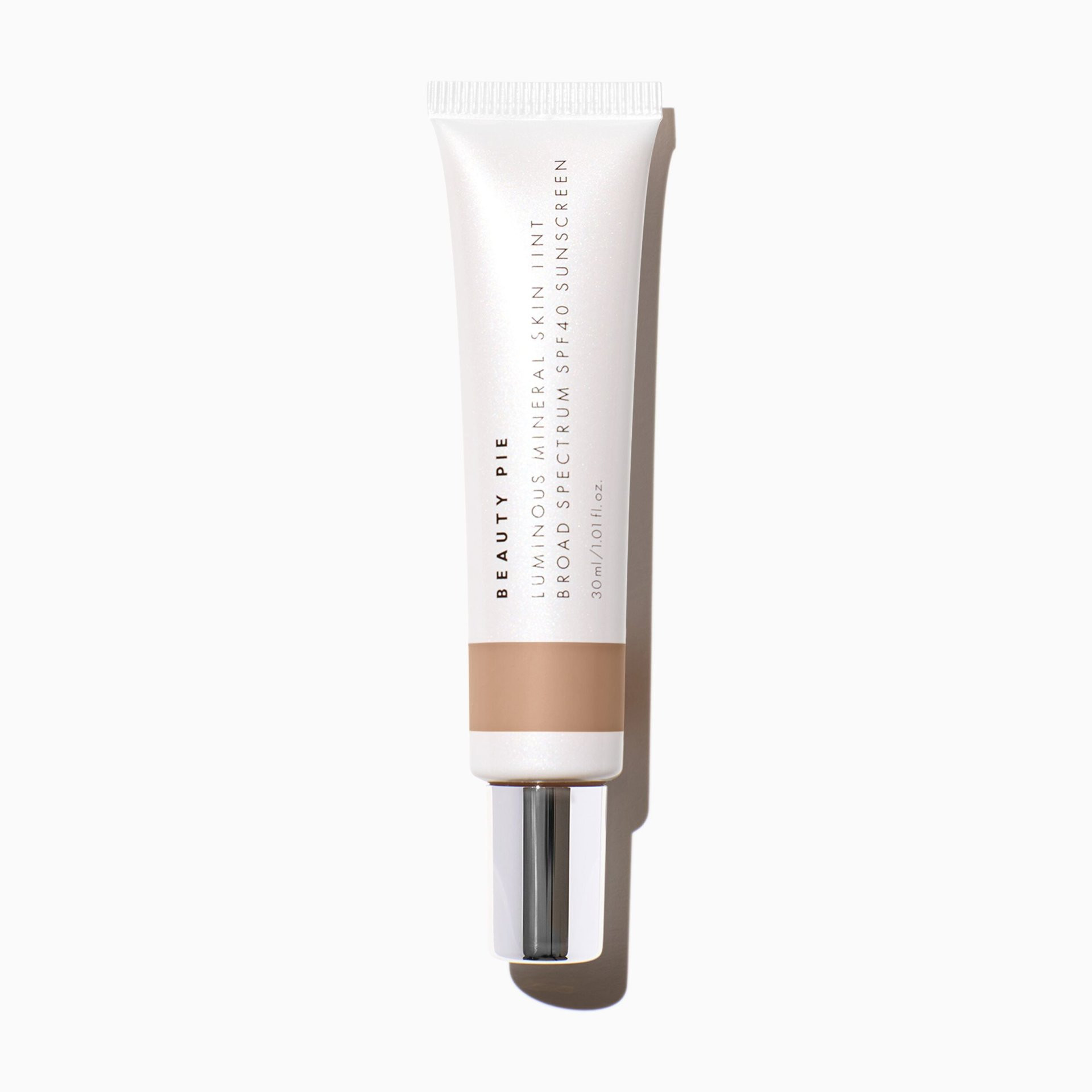 Luminous Mineral Skin Tint Broad-spectrum SPF 40 Sunscreen in Light Warm | Beauty Pie | Beauty Pie (UK)