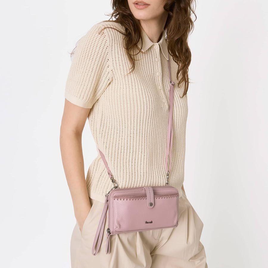 The Sak Iris Smartphone Crossbody Purse - Small Women's Cellphone Bag & Wallet For Everyday- Conv... | Amazon (US)