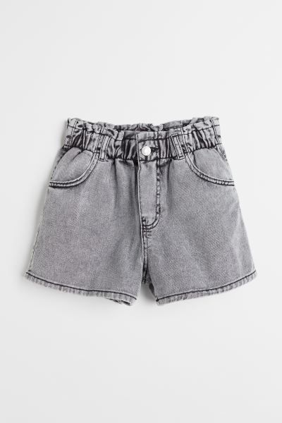 Relaxed-fit shorts in washed cotton twill shorts. High waist with gathered upper edge, wide, elas... | H&M (US + CA)