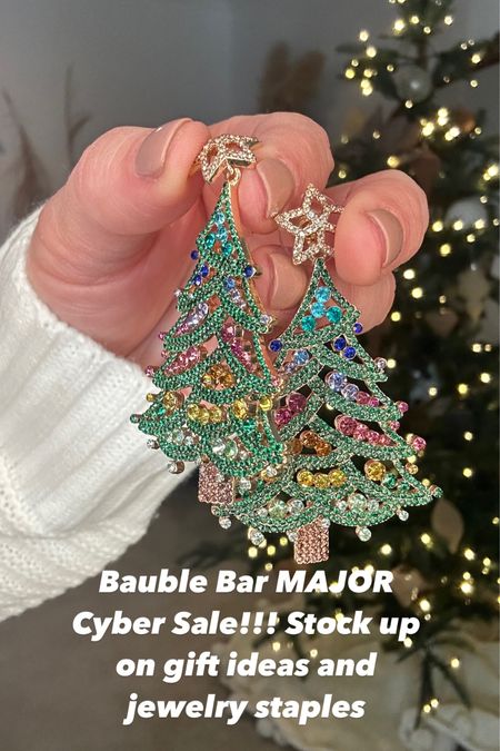 Perfect time to stock up on gifts from Bauble Bar for your loved ones or you (I won’t tell anyone) 🎄🤦🏽‍♀️✨


#LTKGiftGuide #LTKfindsunder50 #LTKCyberWeek