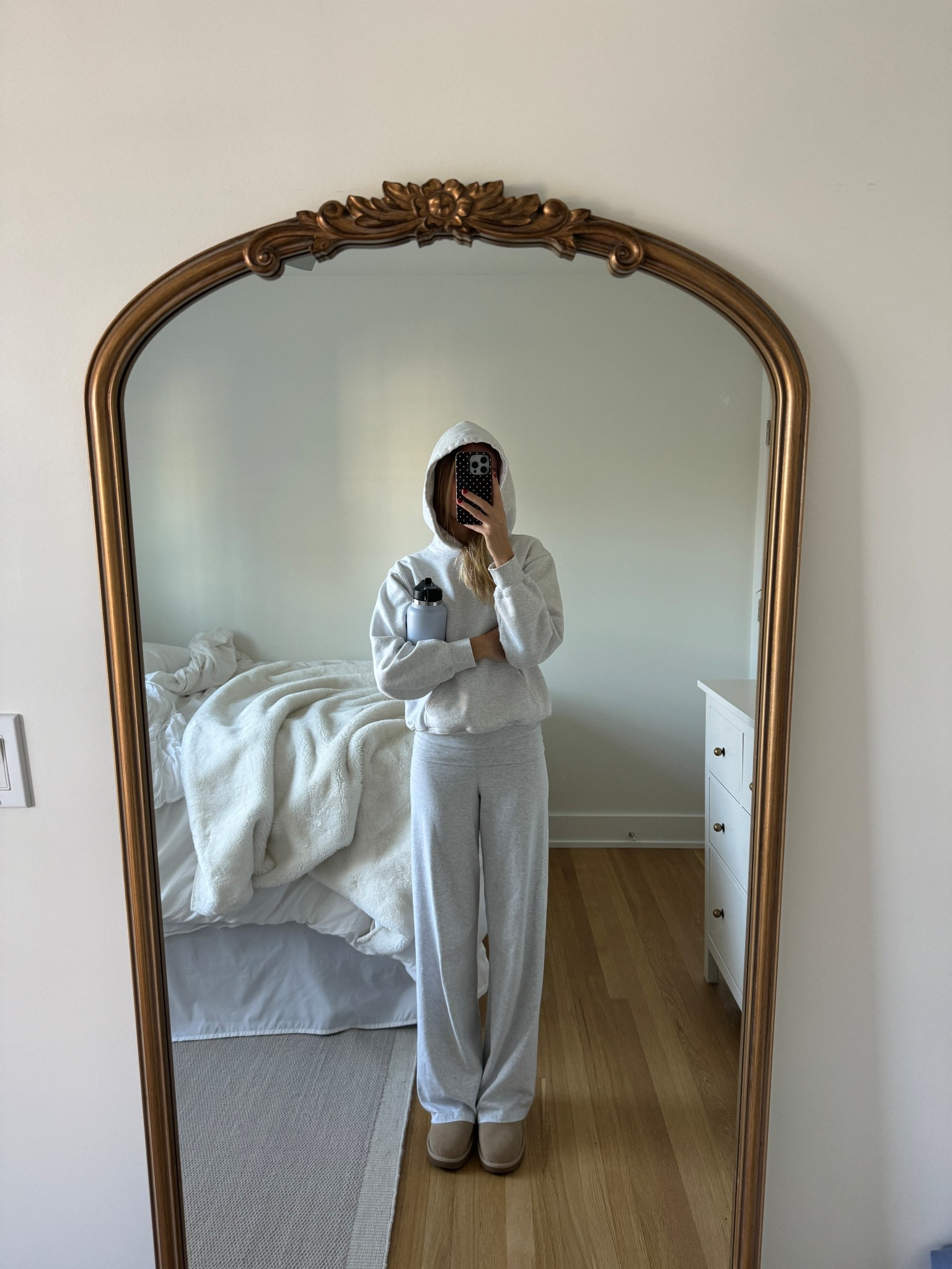 cozy outfit at home 💞 

#LTKSeasonal #LTKStyleTip #LTKHome