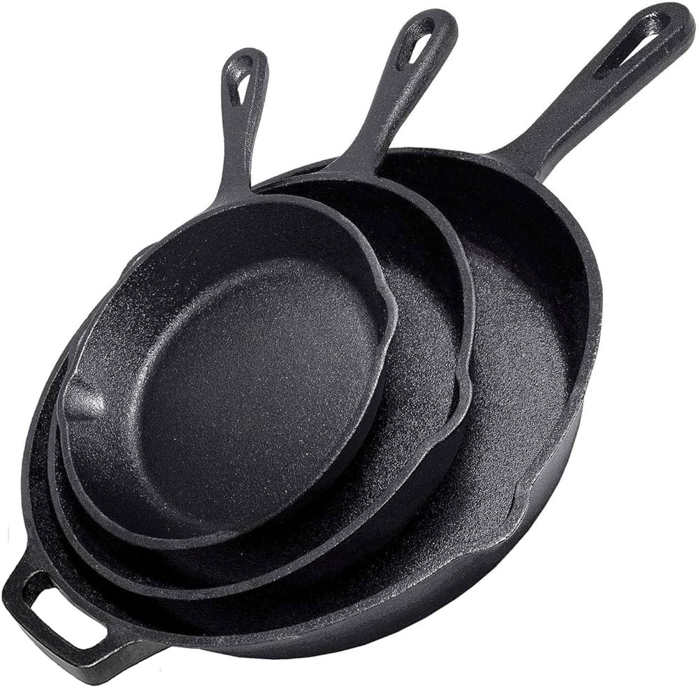Amazon.com: Simple Chef Cast Iron Skillet 3-Piece Set - 12", 10", 8" Heavy Duty Pans - Profession... | Amazon (US)