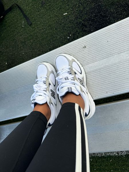White new balance sneakers 

#LTKshoecrush #LTKstyletip