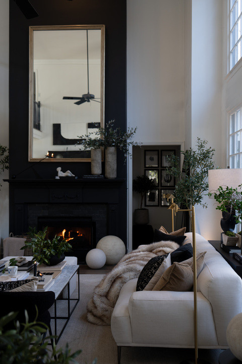 Eekkk! I refreshed my living room coffee table styling and now I keep staring at it. Marble paired with soft neutral decor, stacked books, and sculptural elements gives the space a warm minimalist feel. It looks like a curated luxury interior straight from a design magazine!

#houseofvalentina 
@houseofvalentina

 

 #LTKSeasonal #LTKOver40 #LTKHome