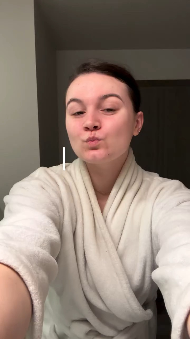 Today’s episode is LIT thanks to my fave tradition, Manito Christmas lights!

Finally home and feeling extra cozy this holiday season 🥰 I had a leisurely morning and cozy afternoon before going to the @thefriendsofmanito light show! It’s different from what I remember but stunning nonetheless and it was a treat taking Nolan 🥲 

After the lights we went to my besties Christmas party and did a white elephant exchange! Feeling extra blessed and grateful this holiday season and can’t wait for the upcoming festivities to continue ☺️

Comment VLOGMAS for a direct link to everything!

#vlogmas #vlogmas2024 #christmaslightsdisplay #spokanewa #spokanedoesntsuck #holidaypartyfood

#LTKParties #LTKHoliday #LTKSeasonal