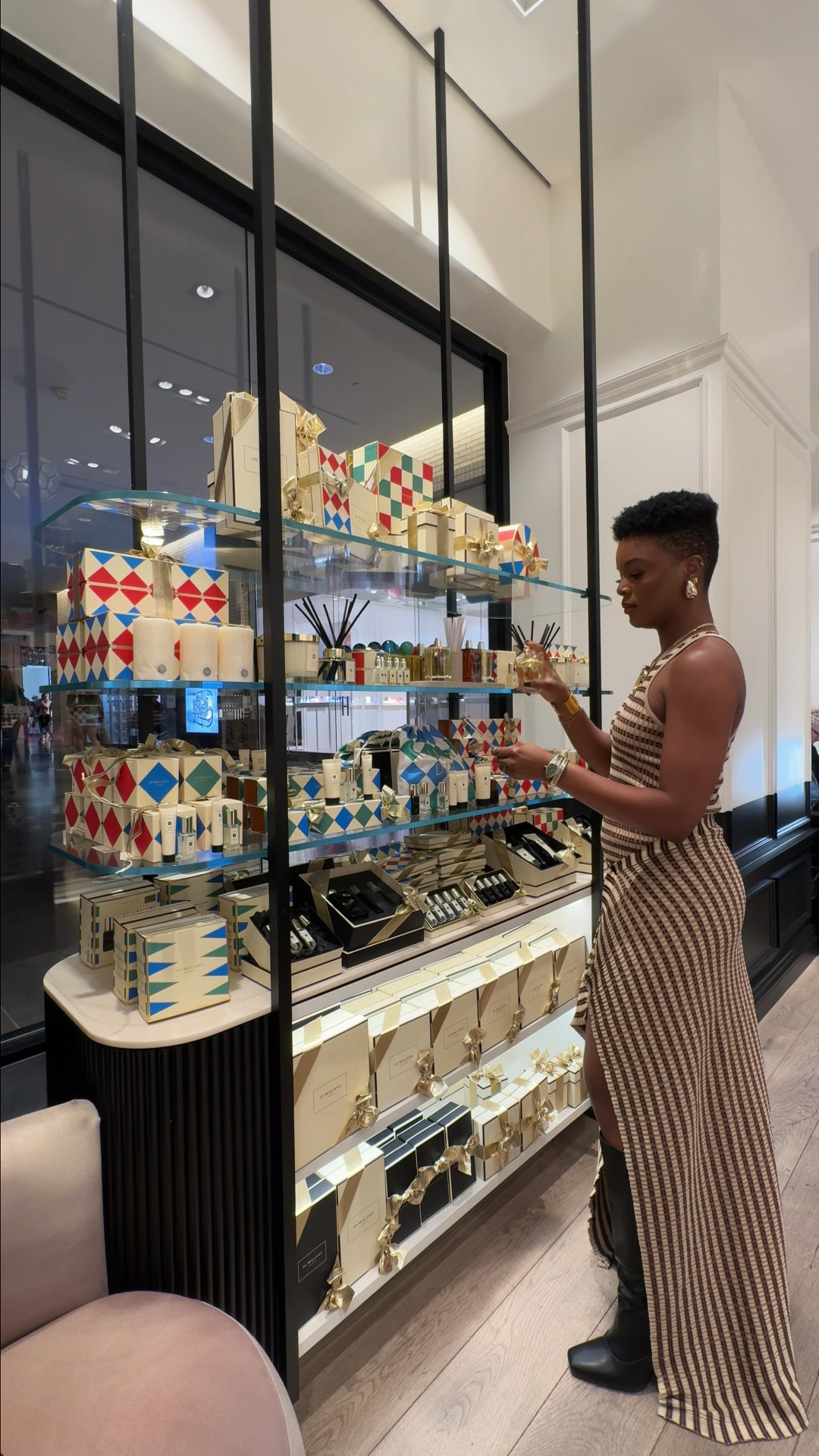 For those final holiday gifts, nothing compares to the in-store @JoMaloneLondon experience.🤍✨ 🎁 #ad #jomalonelondonpartner #jomalonelondon

Whether you’re shopping under $50, under $100, or looking for something truly luxurious, there’s a festive gift for everyone on your list. Get a luxurious in-store shopping experience with : consultations, personalization, and gift wrapping! 

Save this for when you’re grabbing your holiday gifts 🛍️

#LTKselfcare #LTKGiftGuide #LTKHoliday