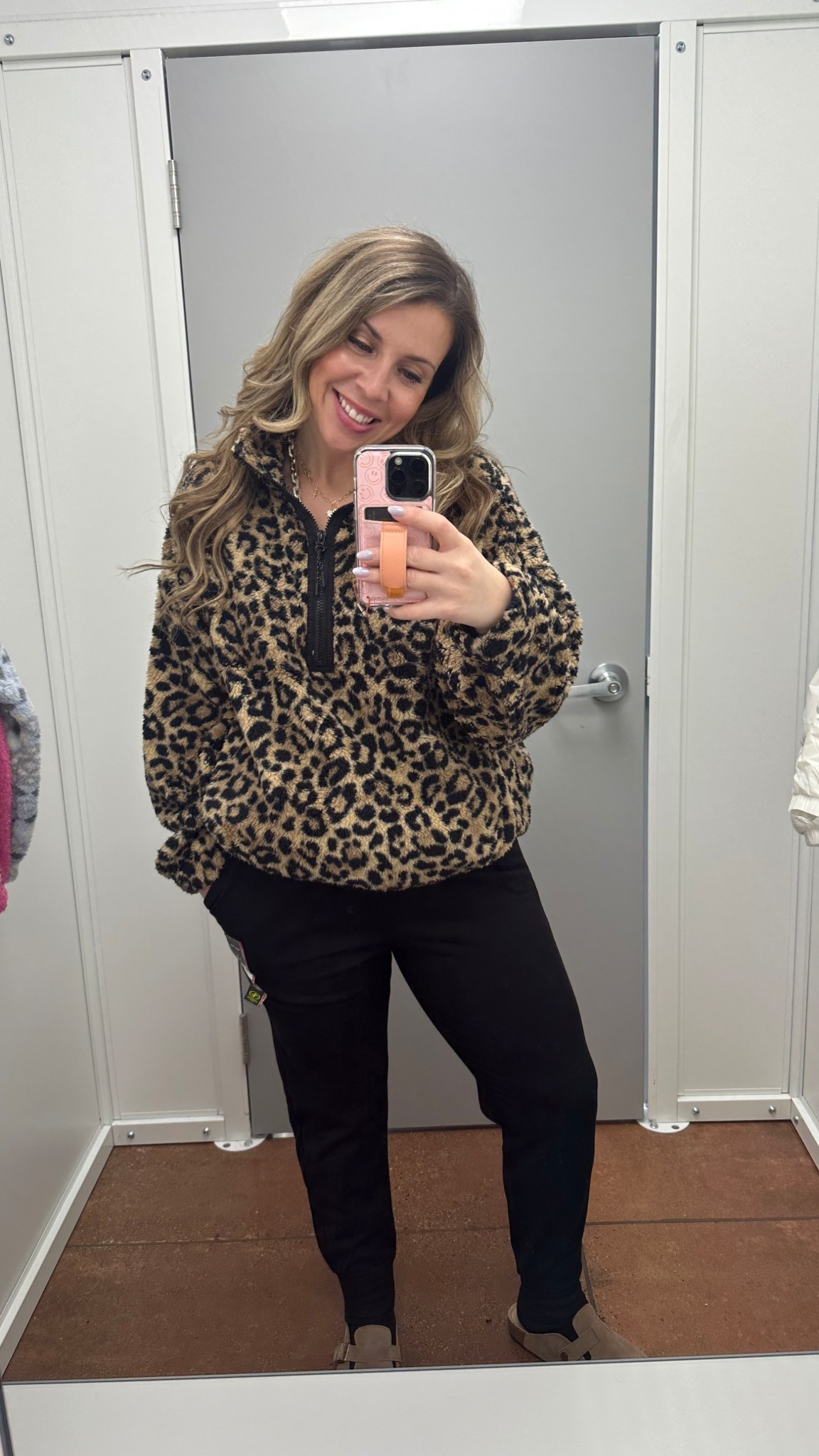Leopard pullover 

#LTKgrwm #LTKmomlife #LTKGiftGuide