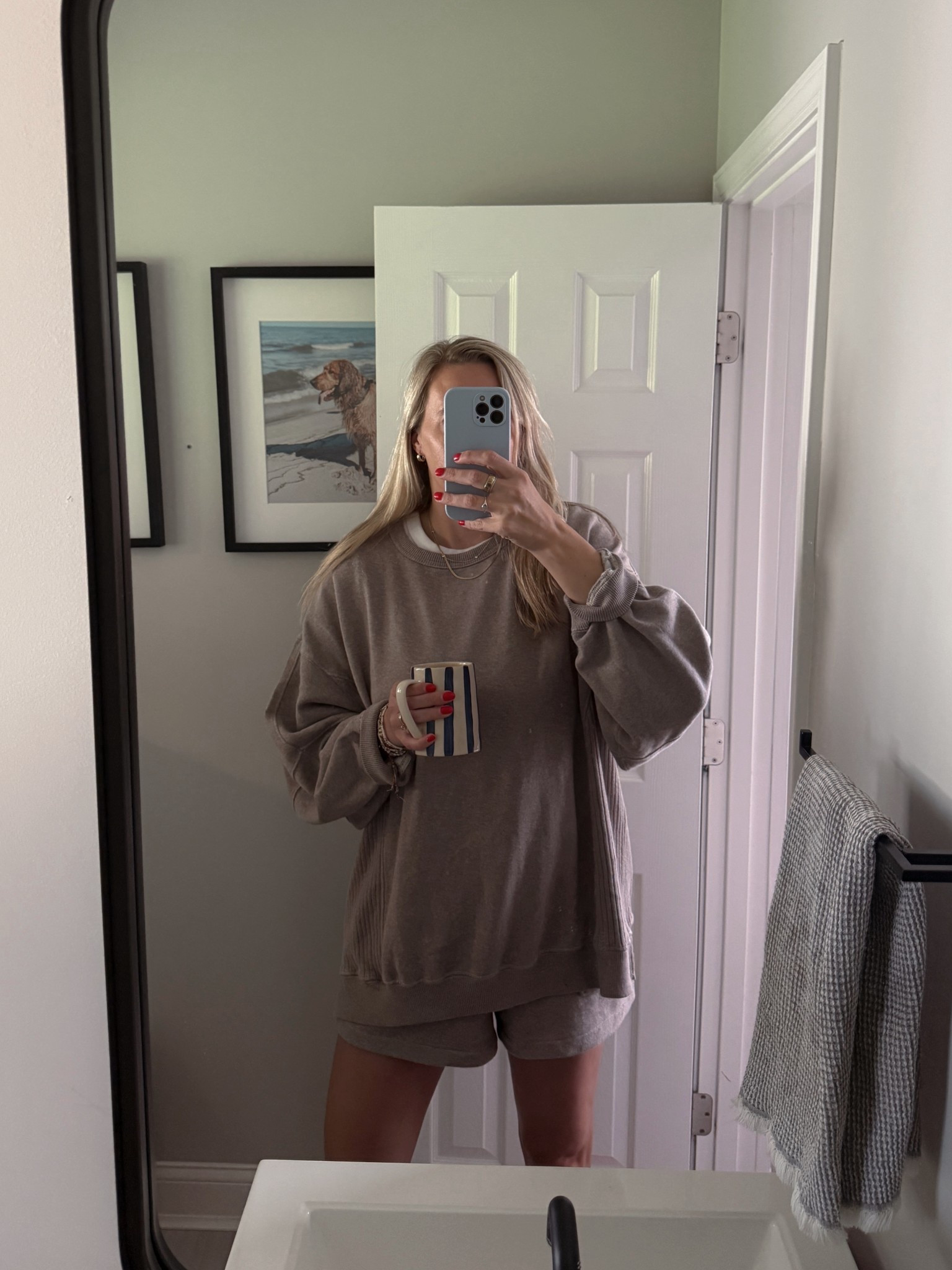 This new aerie set is so good — size down one in sweatshirt, shorts TTS

#LTKStyleTip #LTKFindsUnder50 #LTKSaleAlert