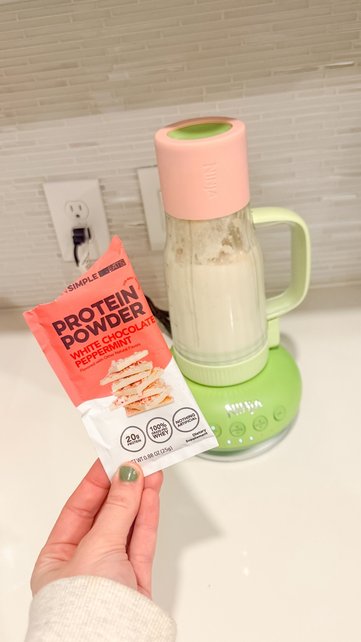 The trial-sized protein powder pack I grabbed from Target and my cute little blender

Would make a great Christmas gift! 

#LTKHoliday #LTKGiftGuide #LTKHome