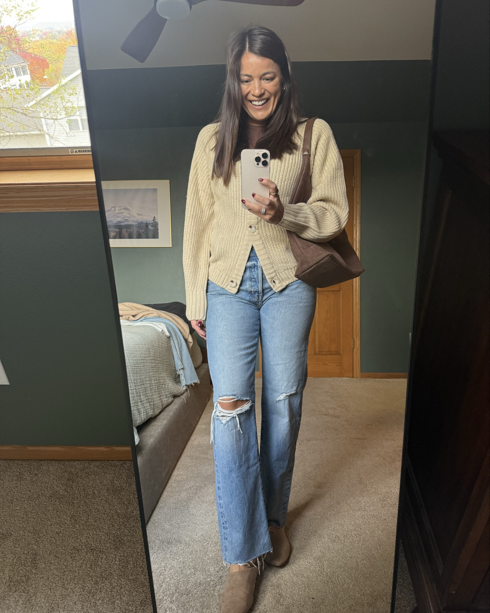 Sweater season 🧸🕯️🤎

#LTKStyleTip #LTKSeasonal