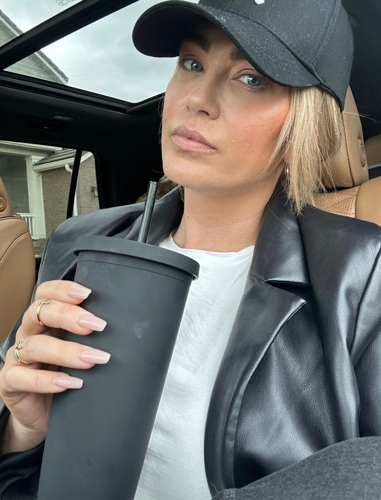 Casual vibes with my fav color!

Black | water bottle | leather | jacket | hat | outfit | fashion| matte | beauty | amazon finds

#LTKootd #LTKgrwm #LTKOver40
