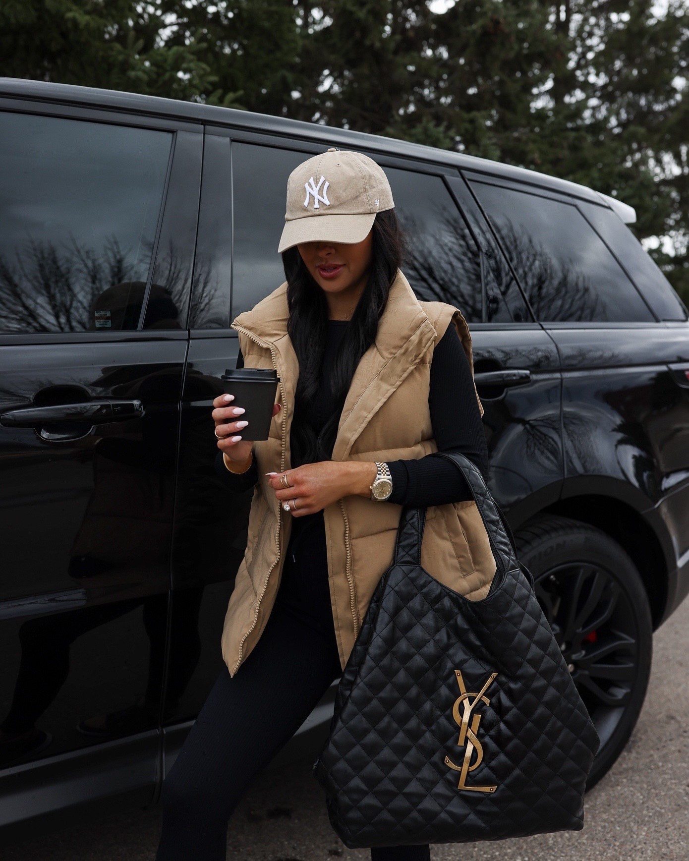 Sale alert 🚨 This chic Amazon puffer vest is UNDER $10 and such a good layering piece. I’m wearing the khaki color. Neutral, versatile, and perfect for elevating a simple long sleeve + legging combo. Grab one before they’re gone!

Amazon puffer vest – under $10
Wearing the khaki color size XS

miamiamine Amazon puffer vest sale alert under $10 fashion find chic layering piece khaki vest outfit affordable fall style elevated casual look budget friendly fashion everyday outfit idea

#LTKootd #LTKSaleAlert #LTKActive