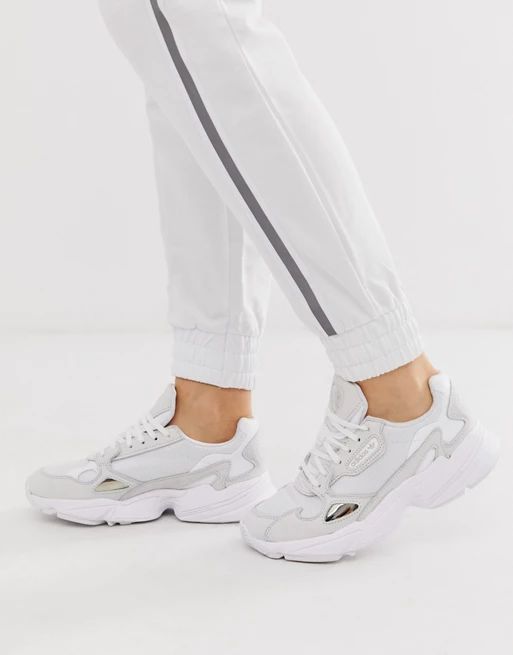 adidas Originals – Falcon – Weiße Sneaker | ASOS DE