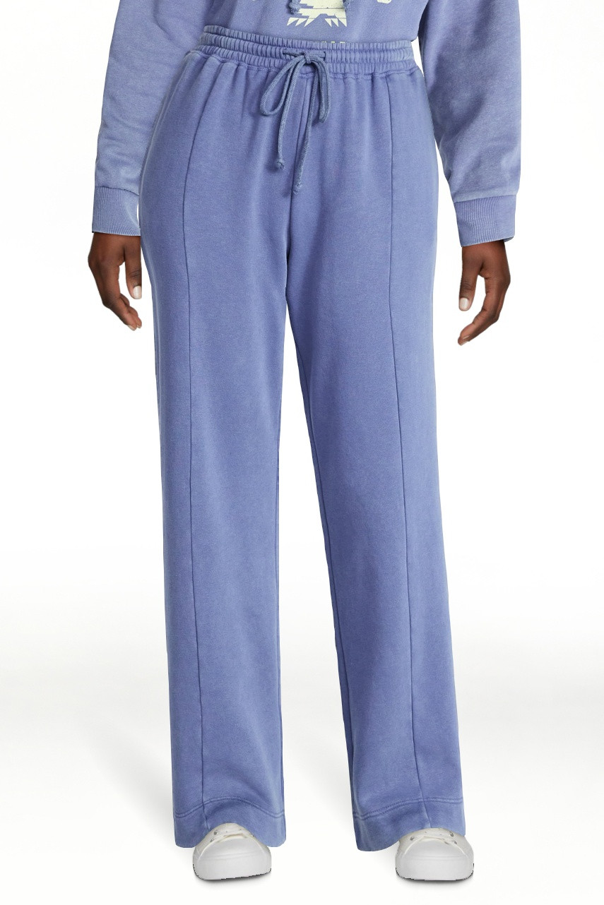 No Boundaries Mineral Wash Wide-Leg Sweatpants, 31'' Inseam, Women's XXS-XXL | Walmart (US)