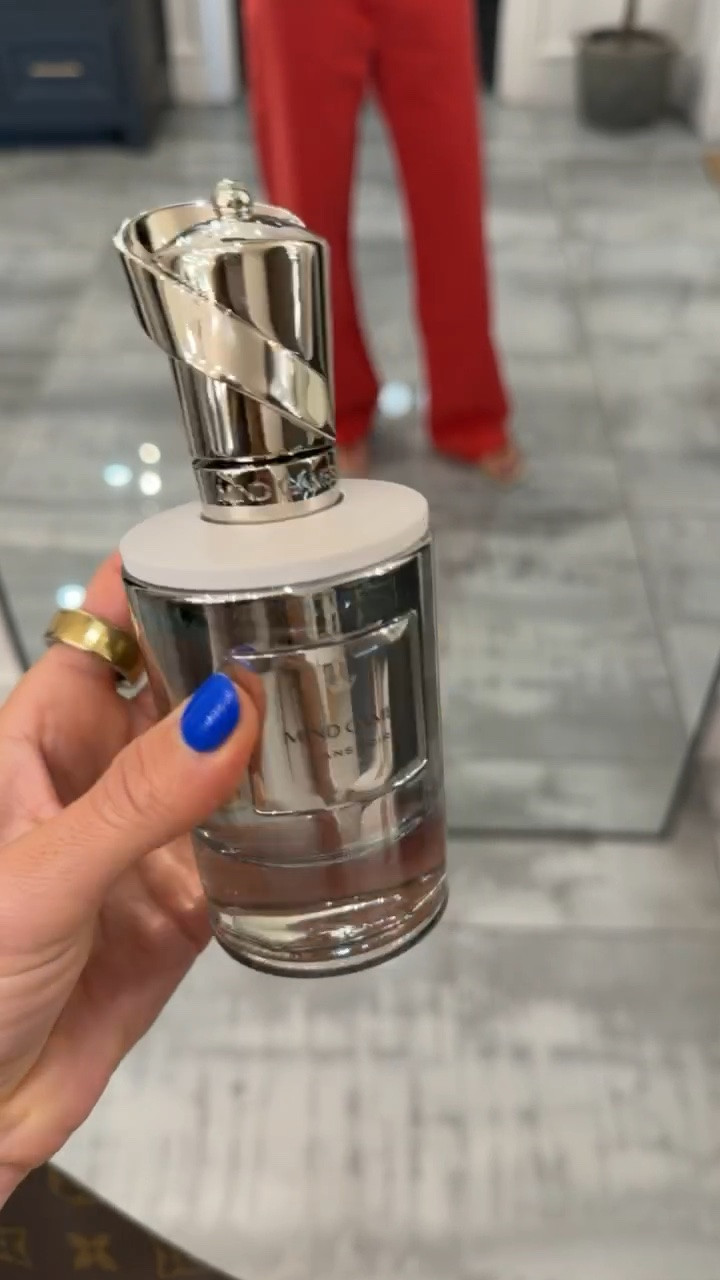 I am such a perfume junkie! This is one of my favorite scents! 

luxury perfume, designer fragrances, signature scents

#LTKSeasonal #LTKBeauty