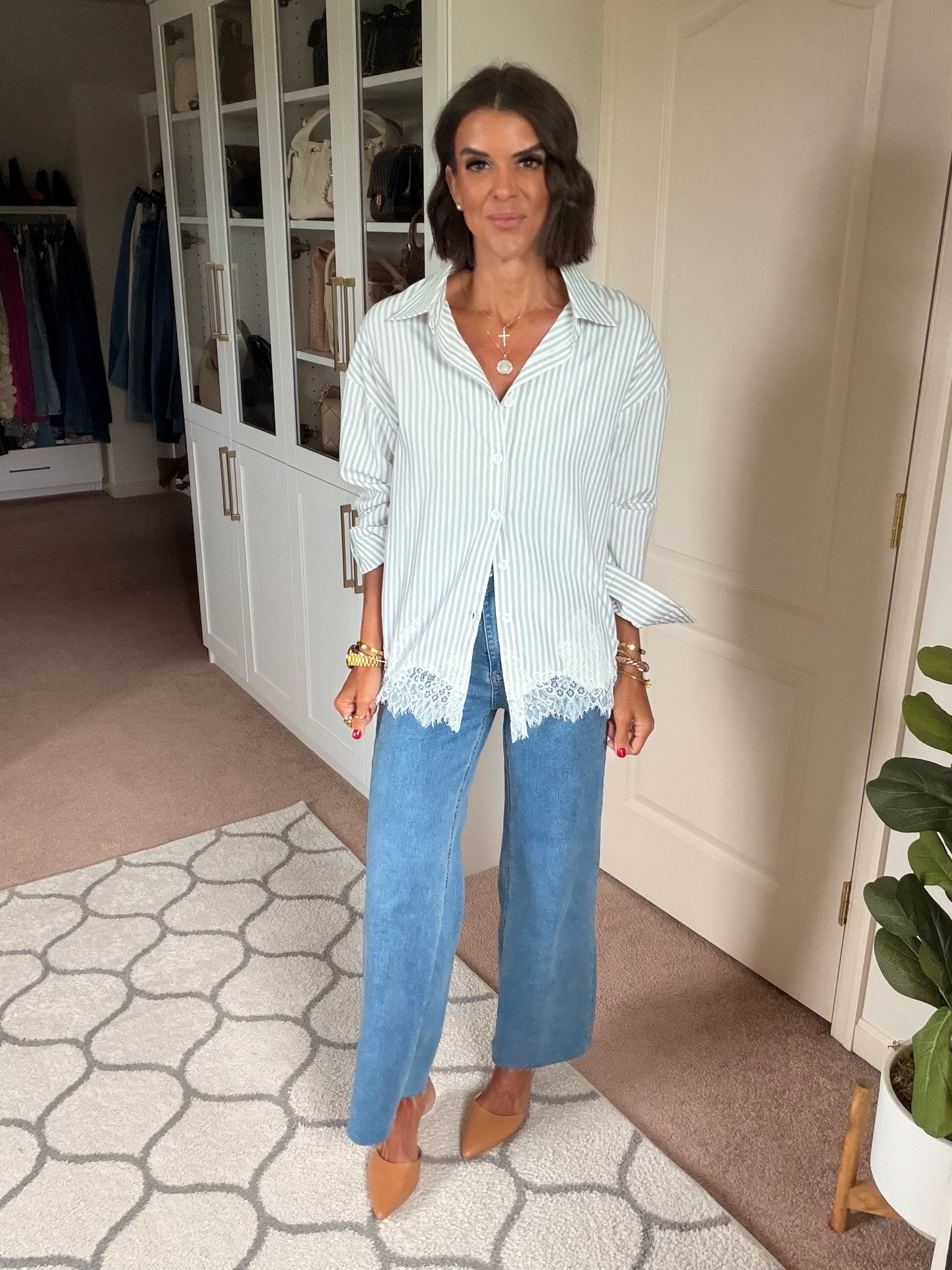 Size small in shirt size xs in jeans

#LTKgrwm #LTKootd #LTKdayinmylife