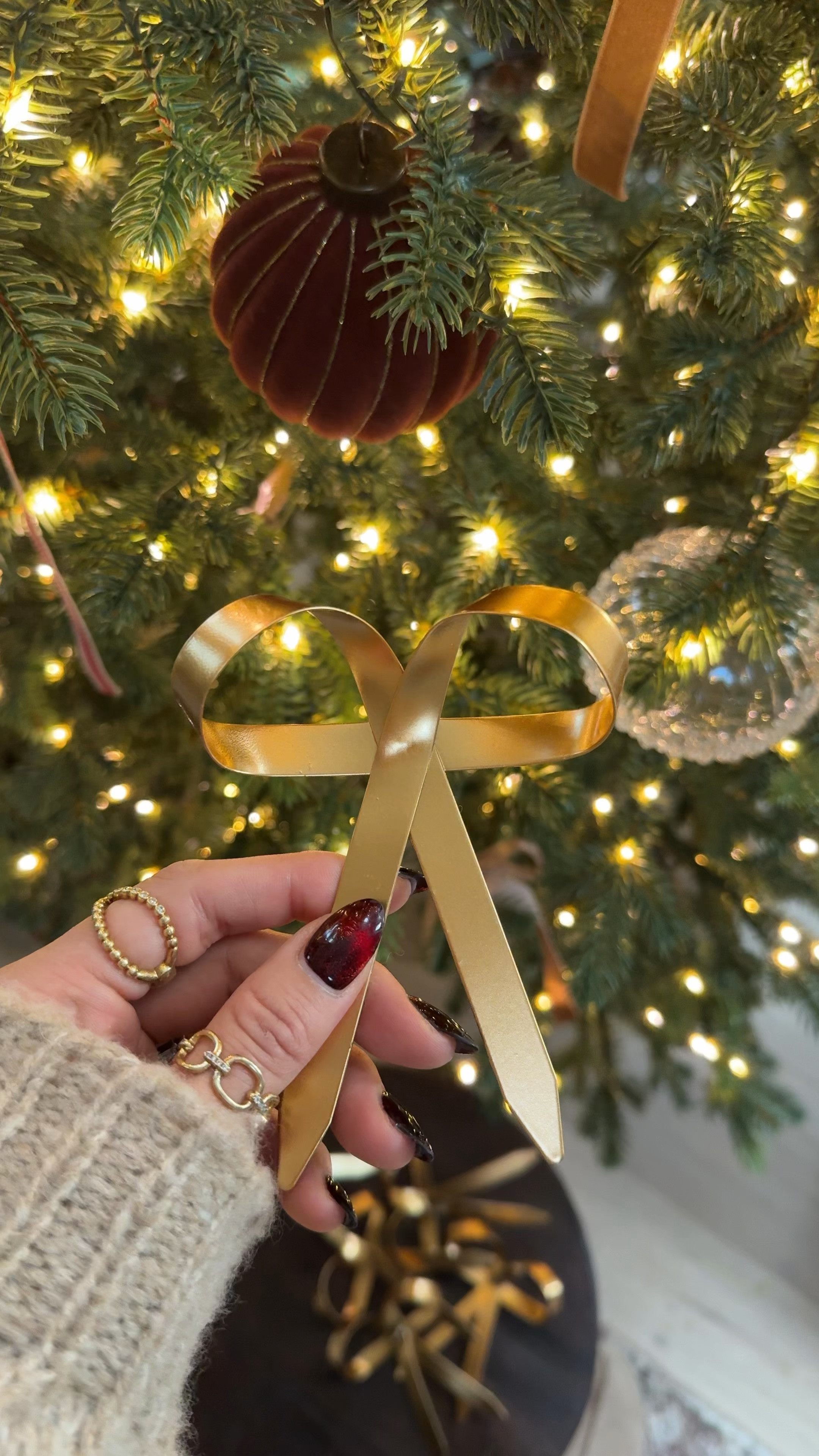 Amazon Christmas ornaments 
Metal bow ornaments 

#LTKHoliday #LTKCyberWeek #LTKHome