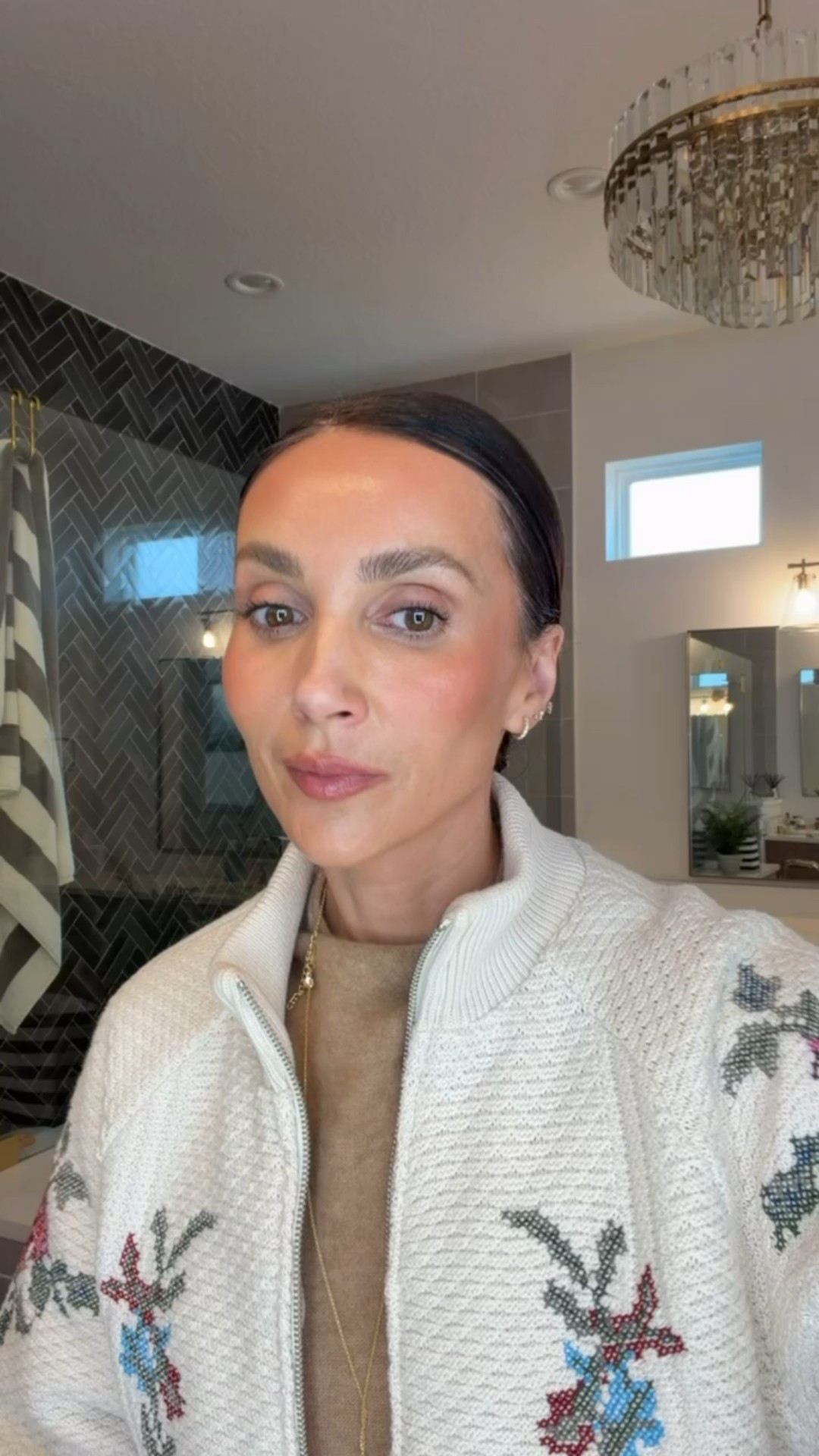 My January perfume tray.

perfume faves, how to smell good all day, long lasting perfumes, cherry fragrances, annabrstyle.

#LTKBeauty #LTKFindsUnder100