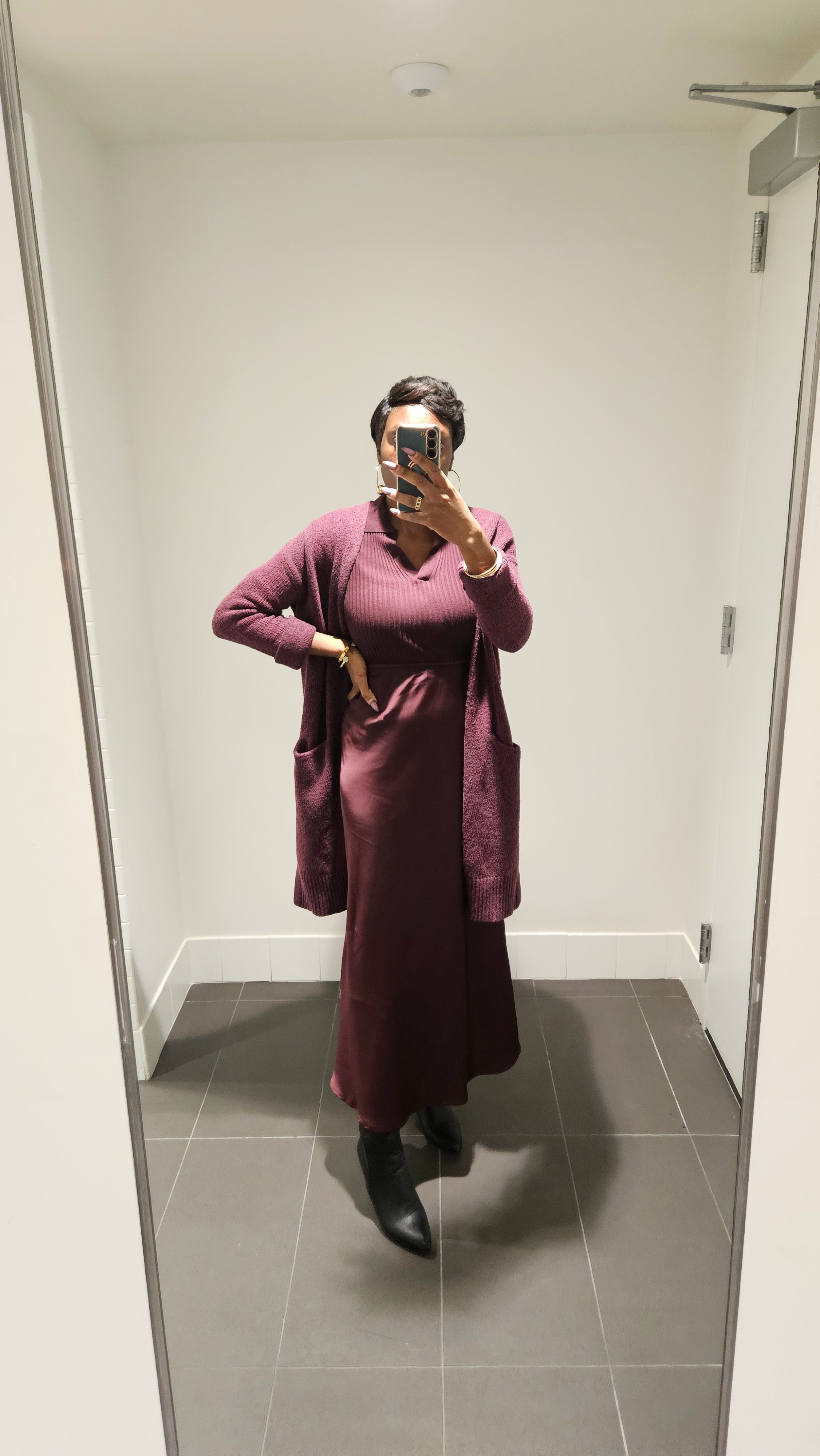 Love a Monochromatic look! 

#LTKHoliday #LTKFindsUnder50 #LTKStyleTip