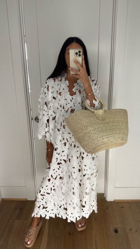 20% off $100+ w/code DEDE20

Was so excited to see this in stock and on sale! Stunning for a beach cover up, I also put a slip under it for family photos

#LTKsalealert #LTKstyletip #LTKSpringSale