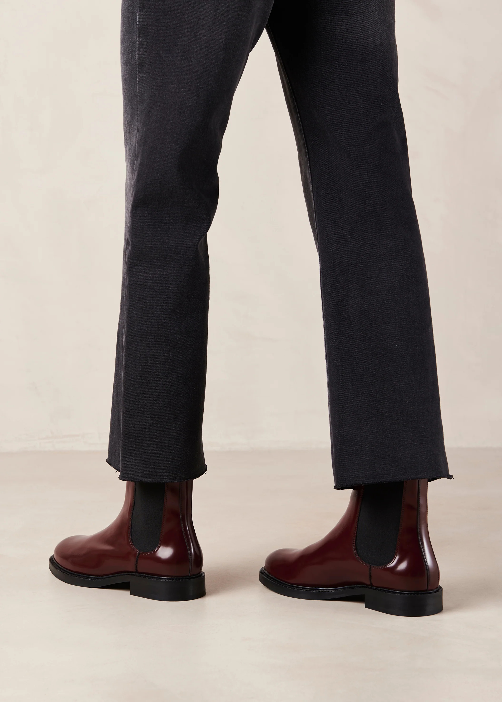 Lanz - Burgundy Chelsea Boots | ALOHAS | Alohas AU