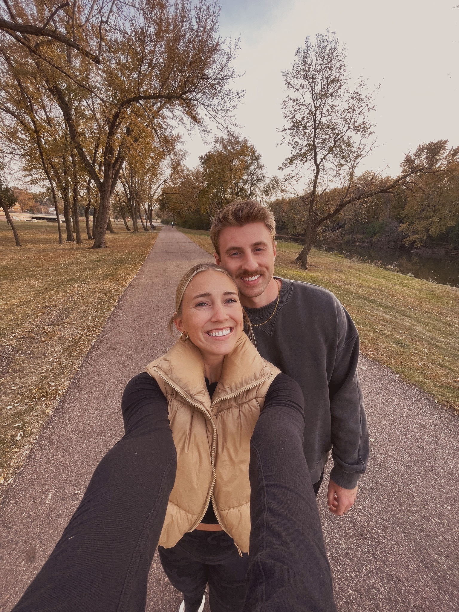 simple fashion for everyday wear. 🖤

#LTKunder100 #LTKSeasonal #LTKfit