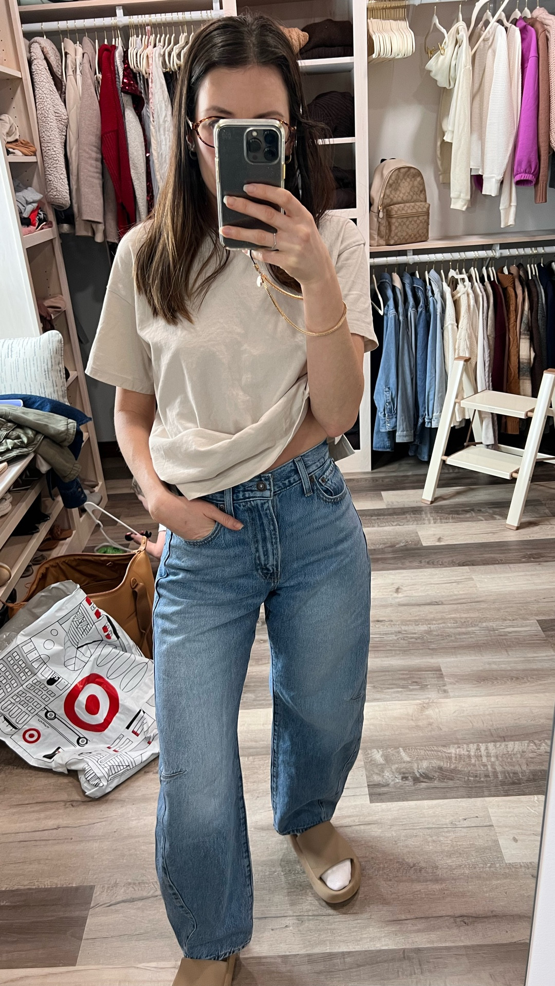 These barrel jeans are perfection! 

Levi’s jeans, barrel jeans, target, mom outfit, valentines gift, Valentine’s Day outfit 

#LTKselfcare #LTKValentine #LTKSaleAlert