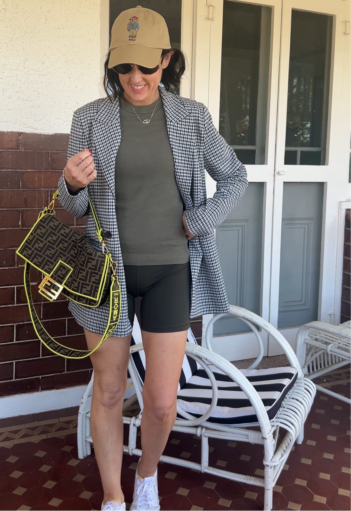 Friday fit for errands without the kids! 

Bag is vintage Fendi
Blazer #sussanfashion 
Bikepants #lululemon
Top #targetaustralia
Cap #ralphlauren
Shoes #nike 

#mumstyle #mumootd #stylishmum #errandsoutfit #over40style #sydneymum #autumnstyle #autumnlook #autumnootd #blazer 

#LTKaustralia #LTKautumn #LTKstyletip