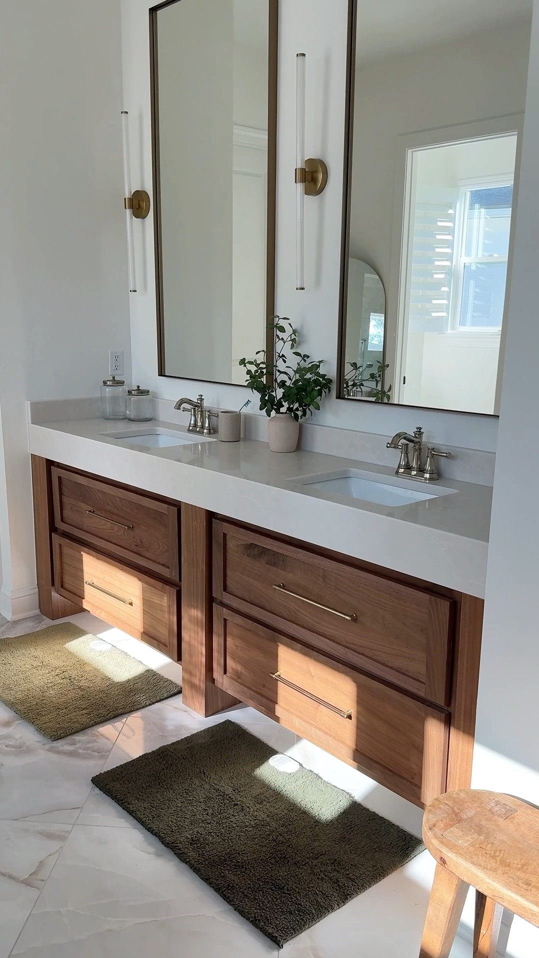 Shop my bath decor from Target! Some items are on sale now until Saturday! The bath mats are reversible & come in several color options!

Target Home Decor, Neutral Home, Bathroom Decor

#ad #target #targetstyle #targetpartner

#LTKFallSale 

#LTKSeasonal #LTKHome