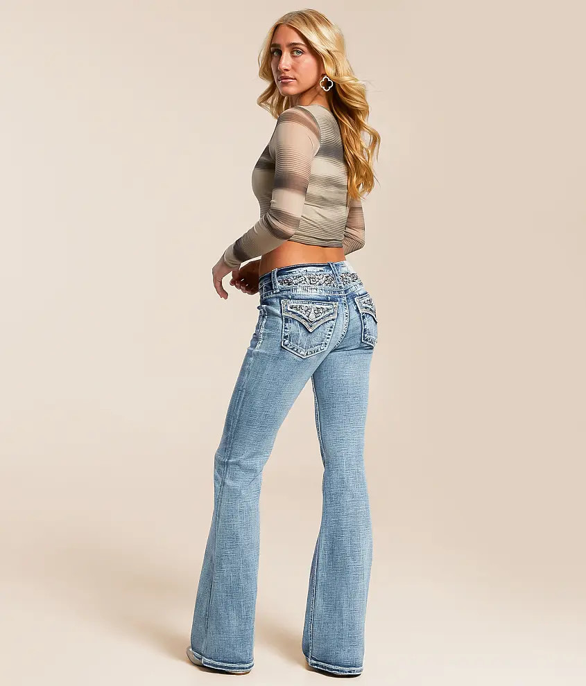 Mid-Rise Flare Stretch Jean | Buckle