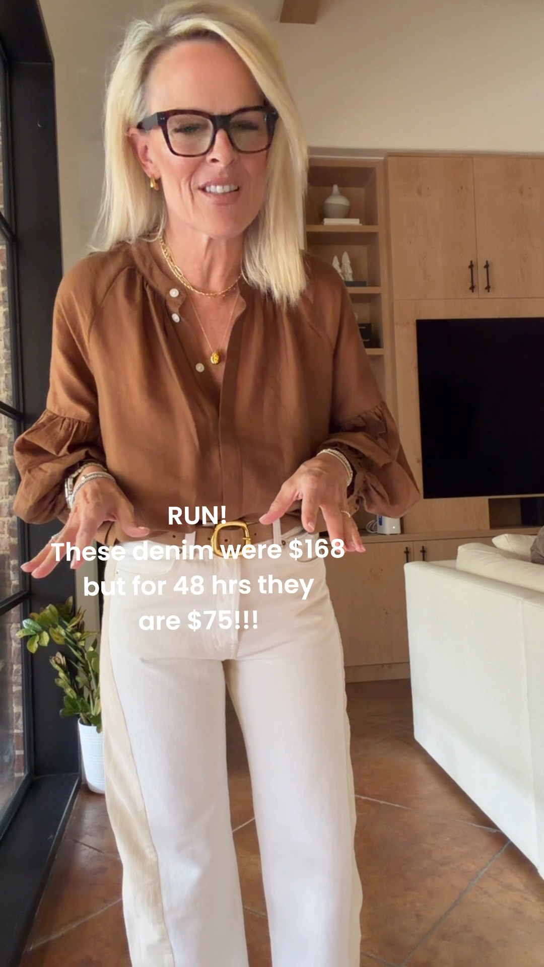 RUN omg 
For 48 hours starting today, December 13 

these denim were $168 now they are $75 but for two days only! 

Fit is true to size! 

Madewell 


#LTKSaleAlert #LTKOver40 #LTKGiftGuide