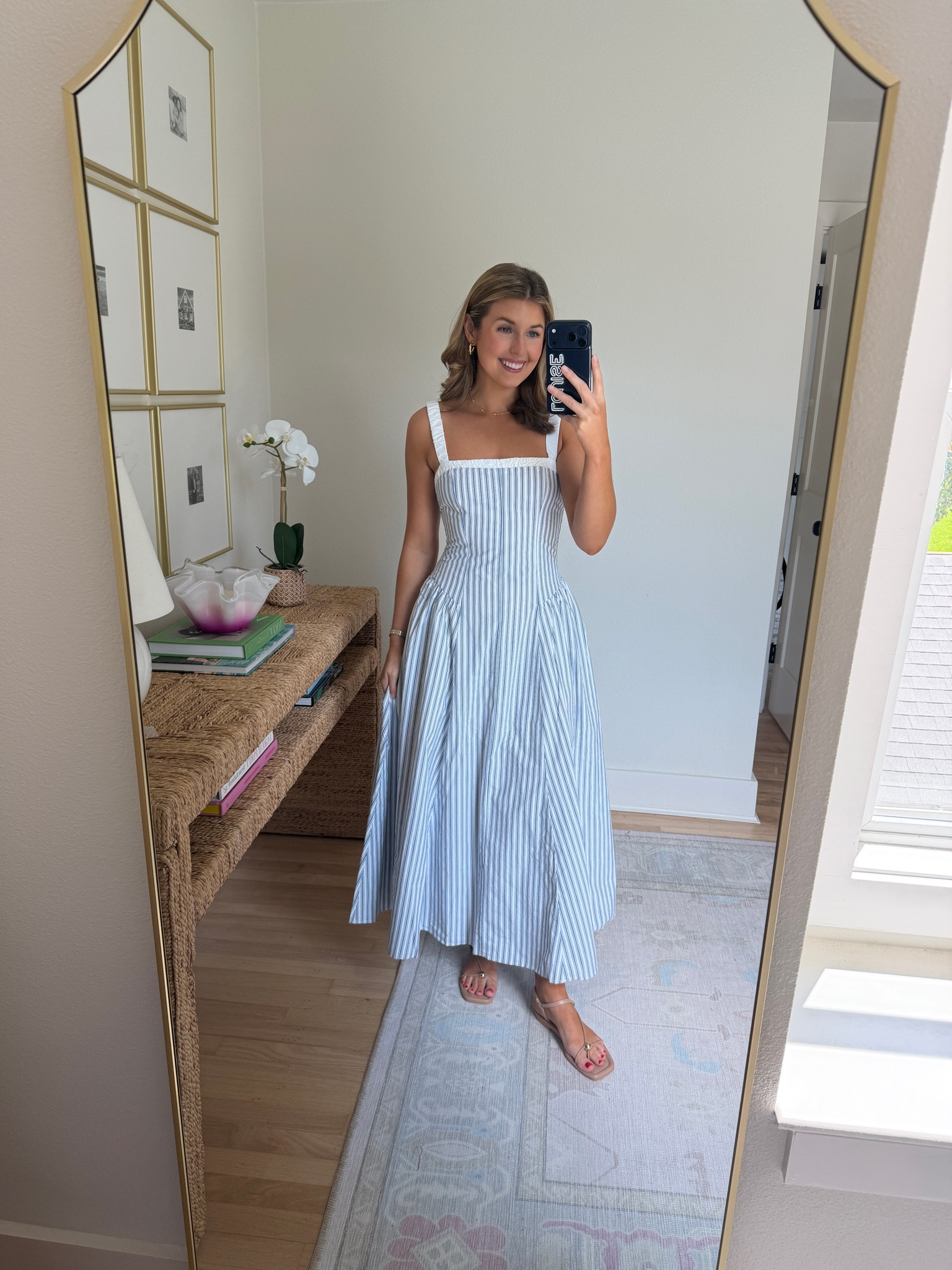 Easy summer outfit idea! Wearing a S
