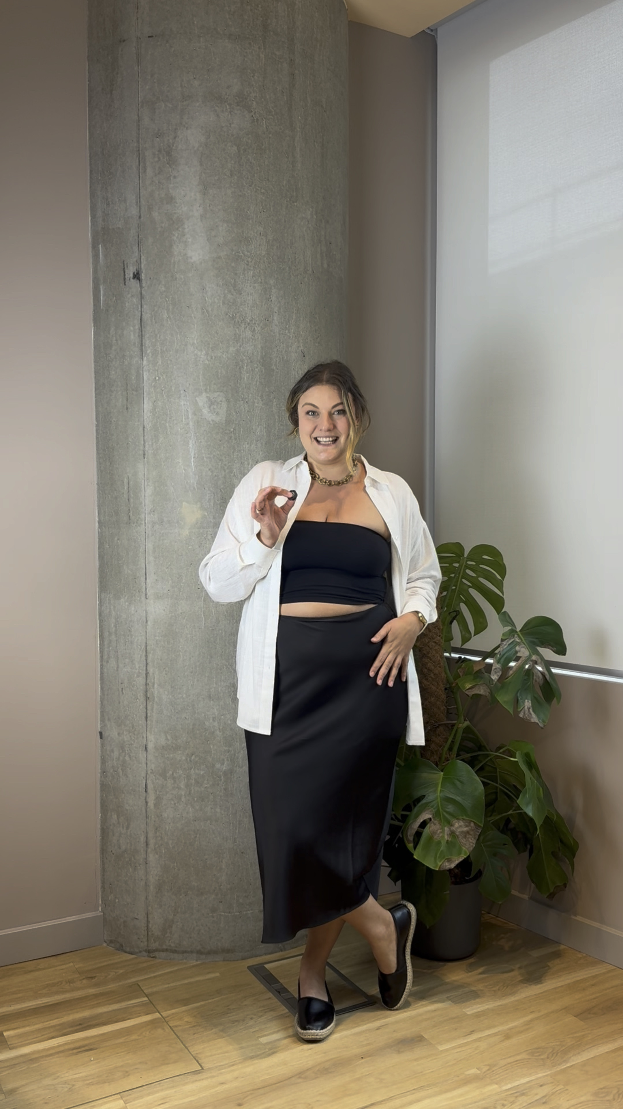 Outfit 1 / 39 of your spring / summer capsule wardrobe with ASOS 🫶

Sizes 👇

🪩 Espadrilles are a 7 and stretch out when you wear them to fit your foot better 

🪩 Skirt is a 16 

🪩 Bandeau is a large 

🪩 Shirt is an 18 but true to size and a 16 would fit fine if you don’t want it oversized 




#LTKmidsize #LTKsummer #LTKspring