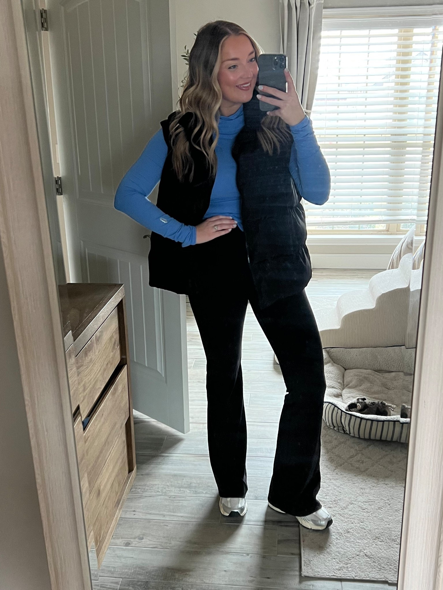 Top- L
Bottom- M Tall 
Vest- L
Sneakers- 8

#LTKActive #LTKFindsUnder100 #LTKTall