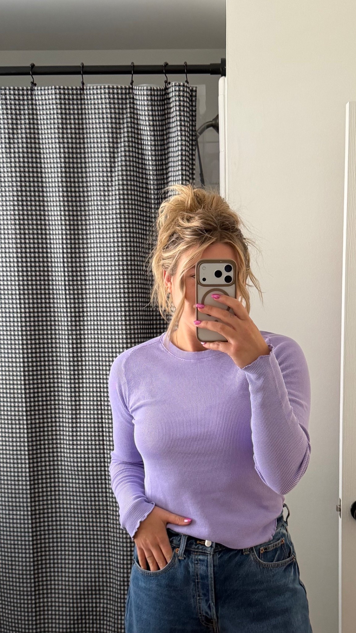 The best long sleeve thermal that’s not too thick - this color 💜 

#LTKootd