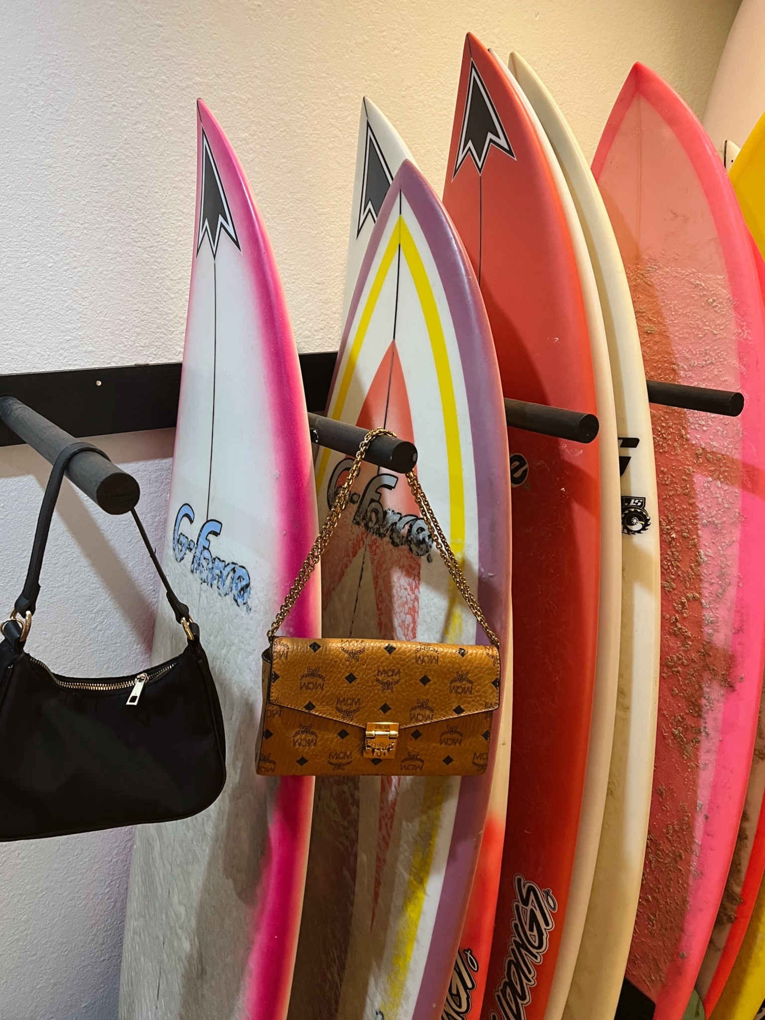 Surf & purses