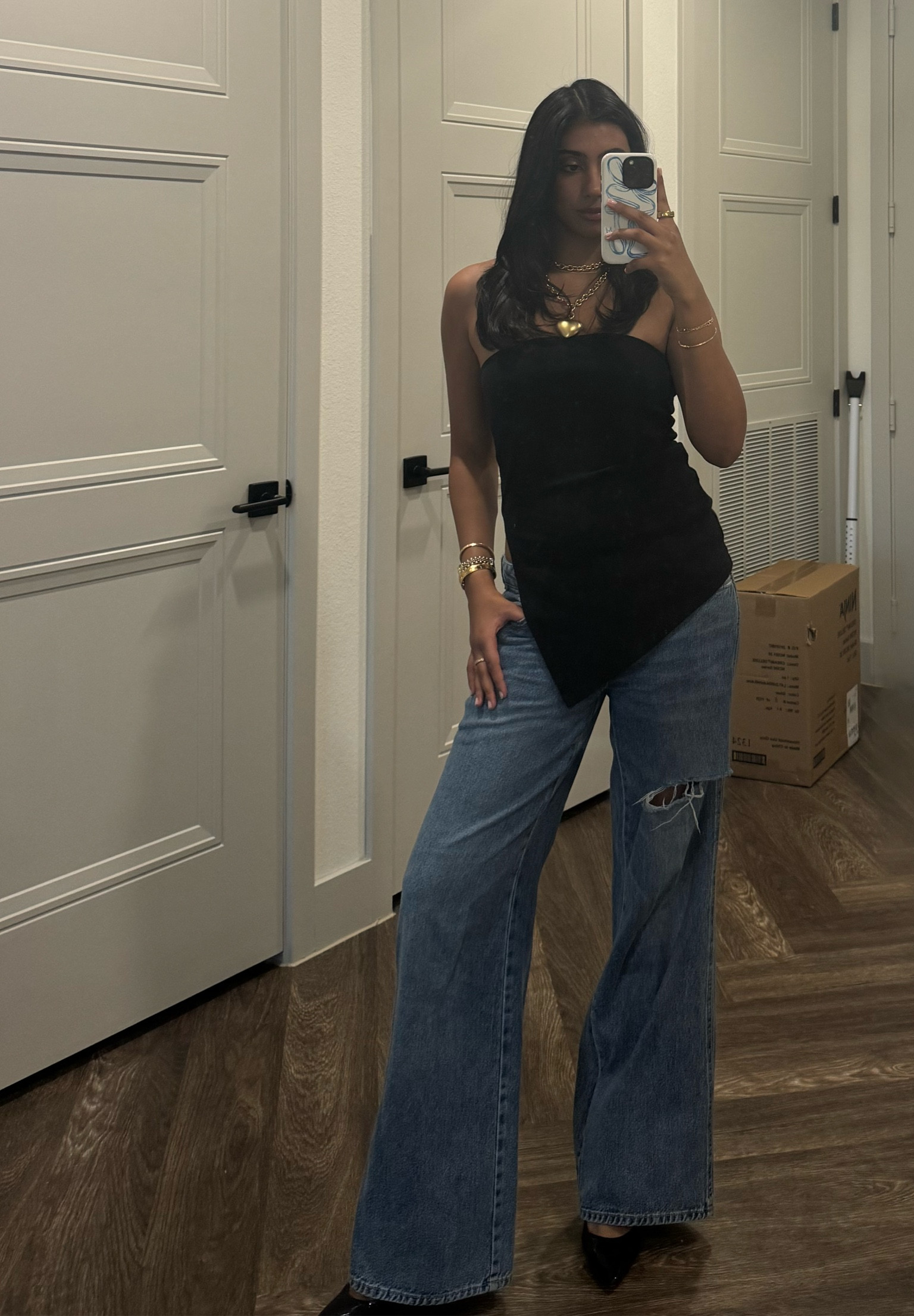 Classic dinner/casual going out fit

#LTKSeasonal #LTKFindsUnder100 #LTKNYFW